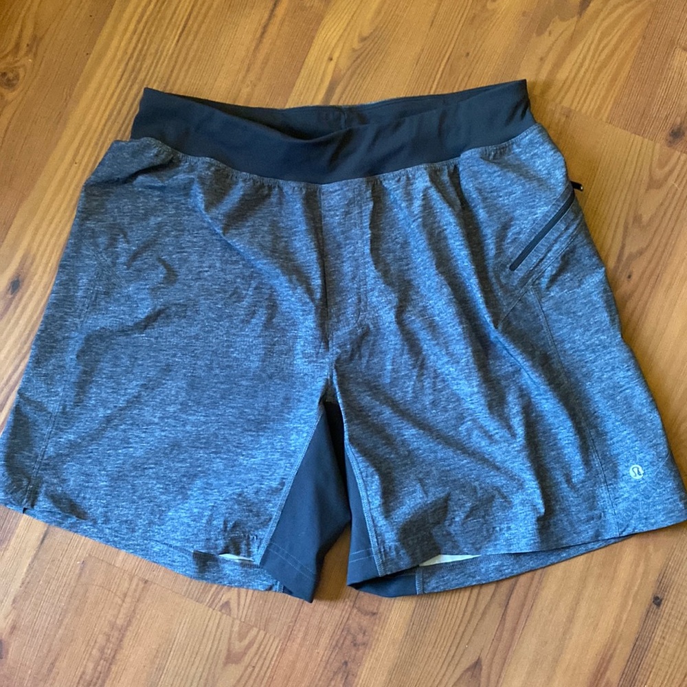 Mens grey T.H.E lululemon 7” shorts